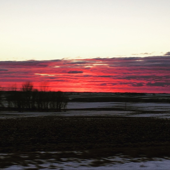 Meet your Posher, Chrissy โค๏ธ poshmark ambassador NEW LISTINGS - Picture 8 of 8